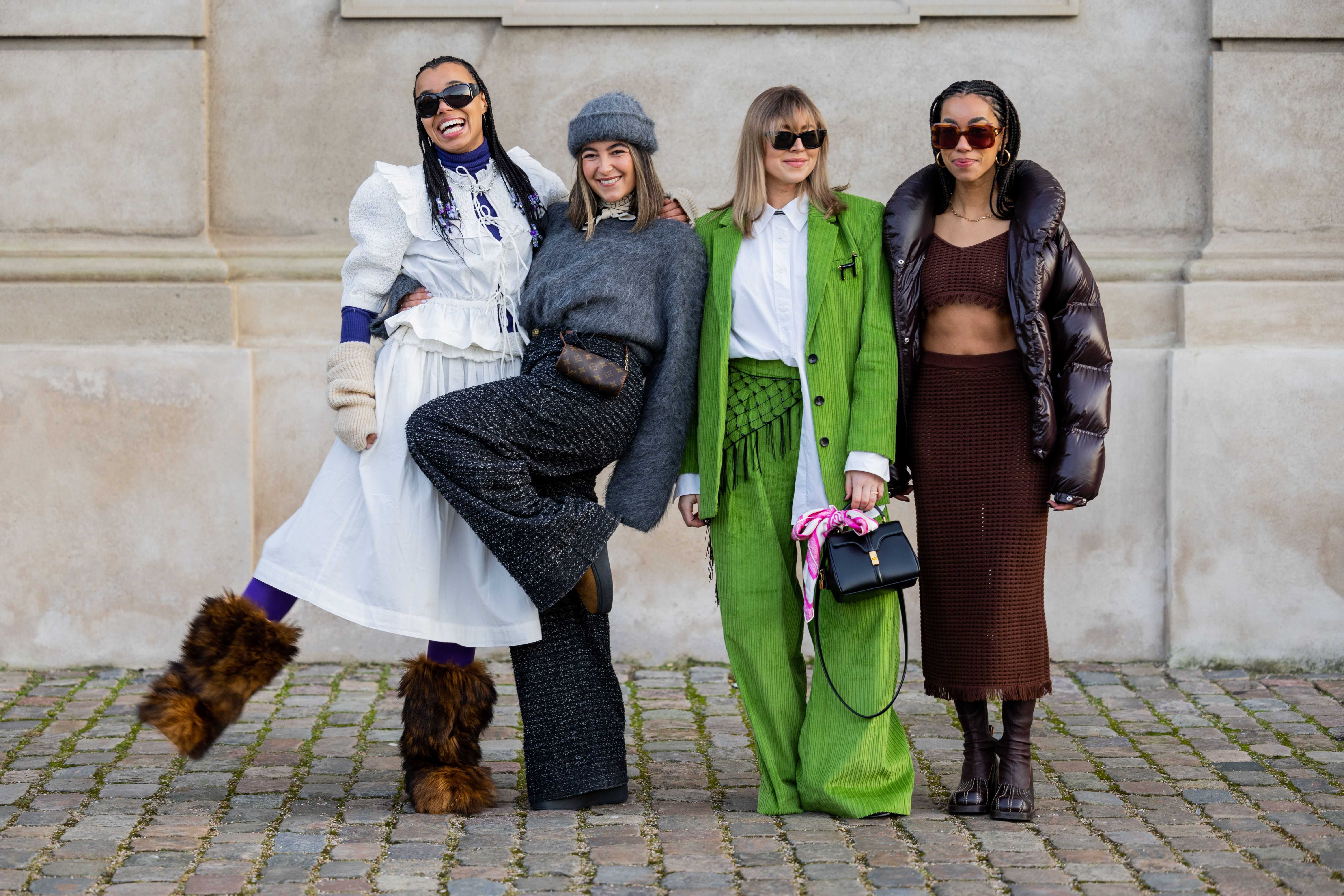 Choosing the Right Style and Theme for Your Collection