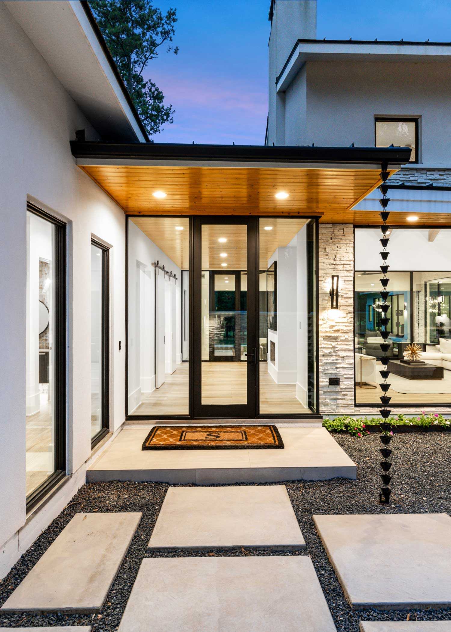 Key Elements That Define a Modern Art Deco Aesthetic