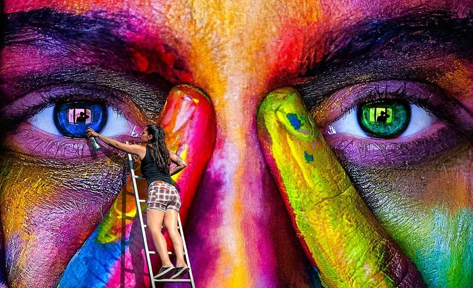 Creating Conversations About Art and Its Boundaries